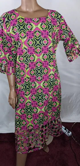 NWOT, AFRICAN PRINT DRESS SIZE 18. - Picture 2 of 15
